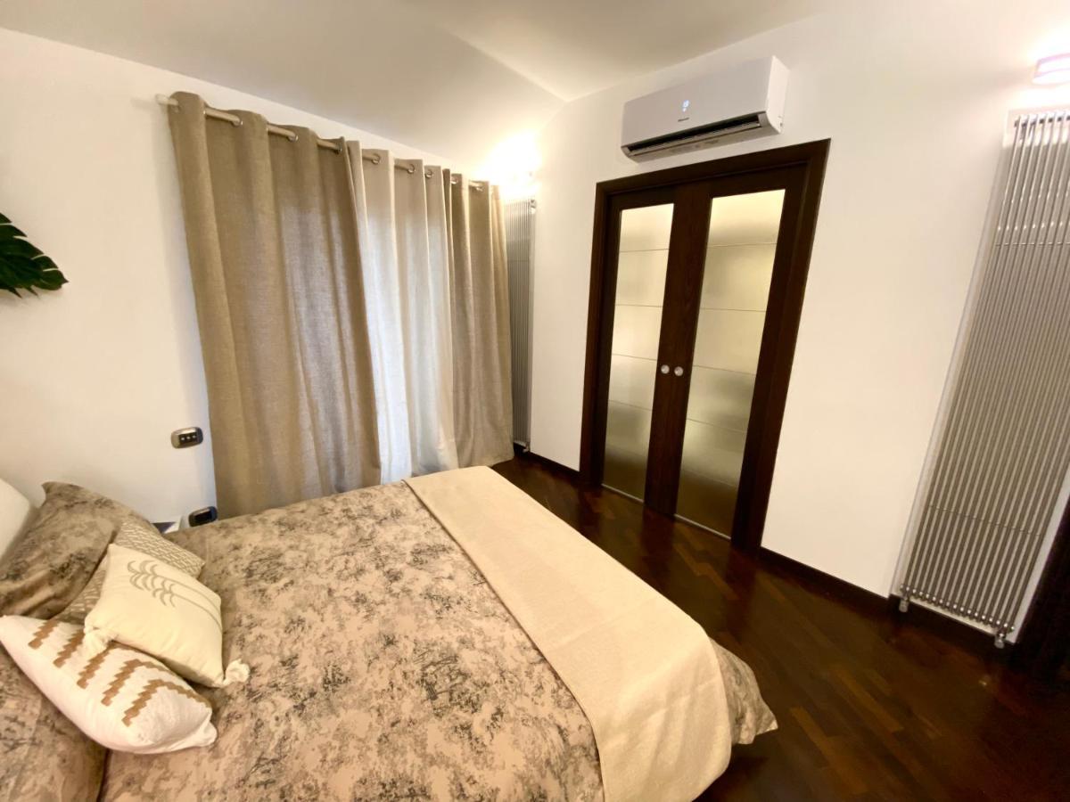 Wood Luxury House Apartment Pescara Ngoại thất bức ảnh