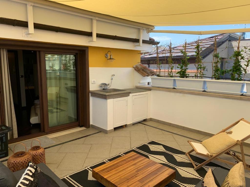 Wood Luxury House Apartment Pescara Ngoại thất bức ảnh